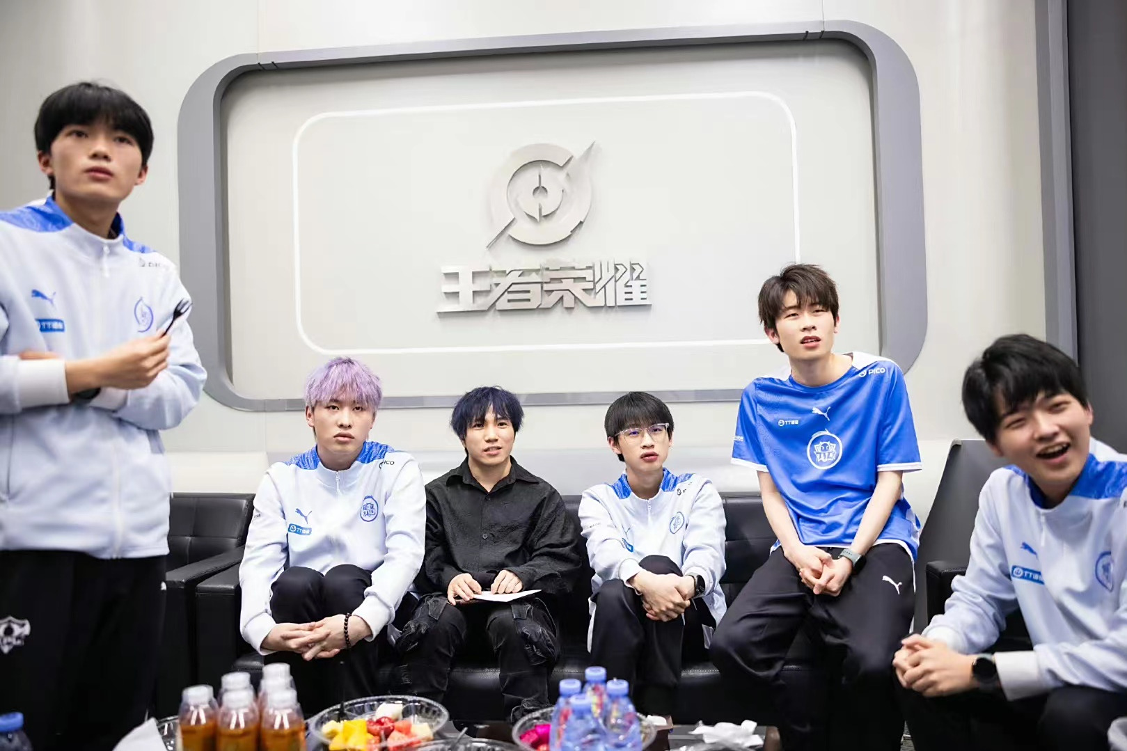 MK体育-包含Ming与50激战日本队分钟,比赛规则变更胜负难料!,Karsa焦点对战比赛高潮迭起的词条